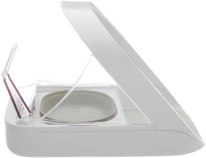 Distributeur de Nourriture à Puce électronique SureFeed avec Couvercle hermétique, Compatible avec Les médaillons d'identification par radiofréquence, Aliments humides et secs, Blanc